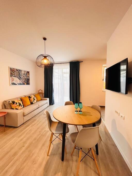 Apartment #12Lunipebega Timişoara Exterior foto